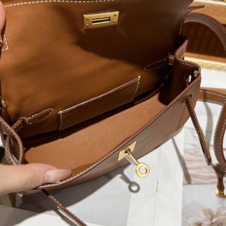 Replica Hermes Kelly Moove Swift Leather Bag