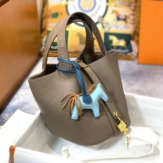 Replica Hermes Picotin Lock 22 Clemence Leather Bag