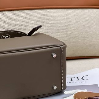 Replica Hermes Mini Lindy Swift Leather Bag